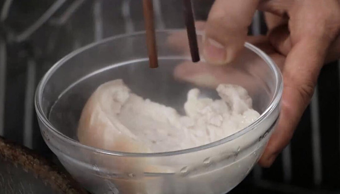 五花肉怎么做好吃 芋头夹的家常做法