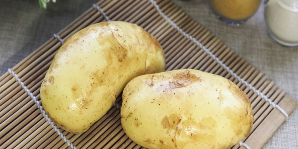 土豆怎么保存不发绿 家庭长久储存土豆方法