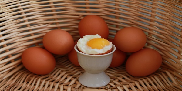 过夜的鸡蛋能吃吗 水煮蛋隔夜能吃吗
