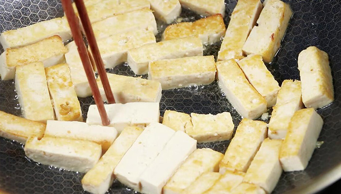 煎炒豆腐的家常做法 豆腐怎么做好吃