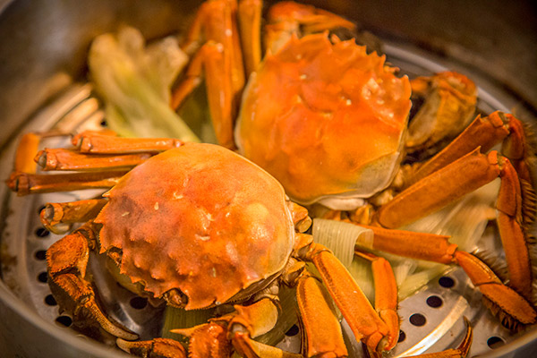 冰箱冻死螃蟹能吃吗 健康吃螃蟹要注意什么