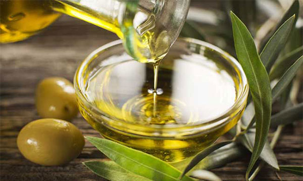 橄榄油的功效与作用 橄榄油给人带来哪些好处