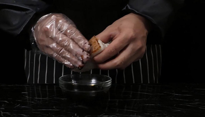 五花肉怎么做好吃 芋头夹的家常做法