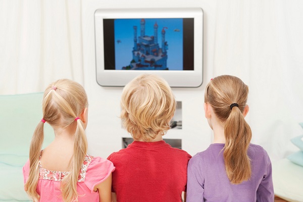幼儿看电视的危害 看电视对孩子的危害