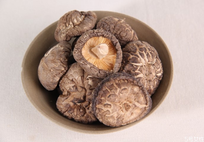 干花菇多少钱一斤 干花菇怎么泡发