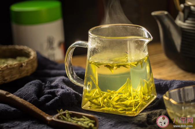 喝绿茶有助防流感吗 ?喝绿茶有哪些好处