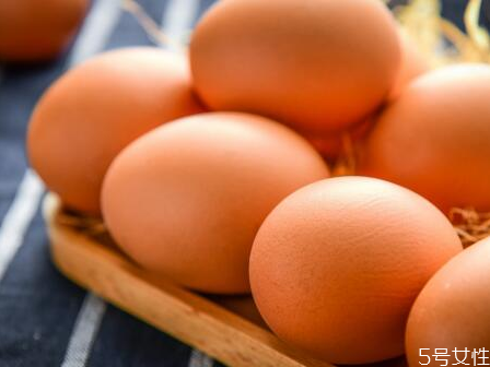 鸡蛋长白点是沙氏门菌吗 怎么判断鸡蛋是否感染了沙氏门菌