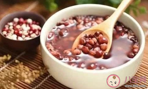 红豆薏米水加糖会影响去湿气的效果吗 煮红豆薏米水放红糖还是冰糖