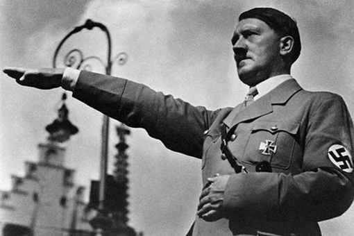 希特勒自杀后他的尸体去了哪里?战胜国是如何处理希特勒的尸体的?
