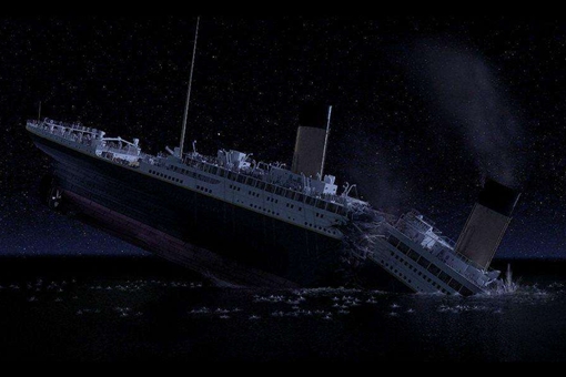 泰坦尼克号沉船之谜,泰坦尼克号到底是如何沉没的?
